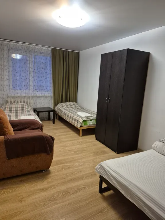 Большая  3-комнатная квартира при въезде в г Уфа со стороны аэропорта