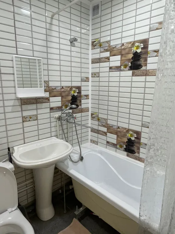 Квартира со свежим ремонтом в 1 минуте от трассы, бесконтактое заселение