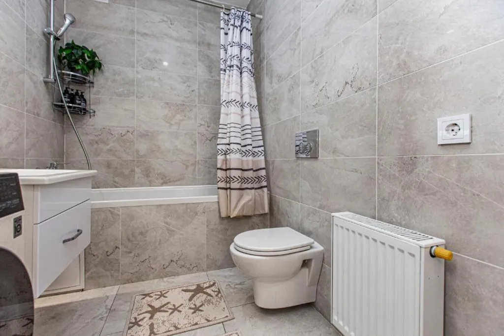 1-ком квартира Bayhouse в ЖК Абай 130 для 5-х  гостей