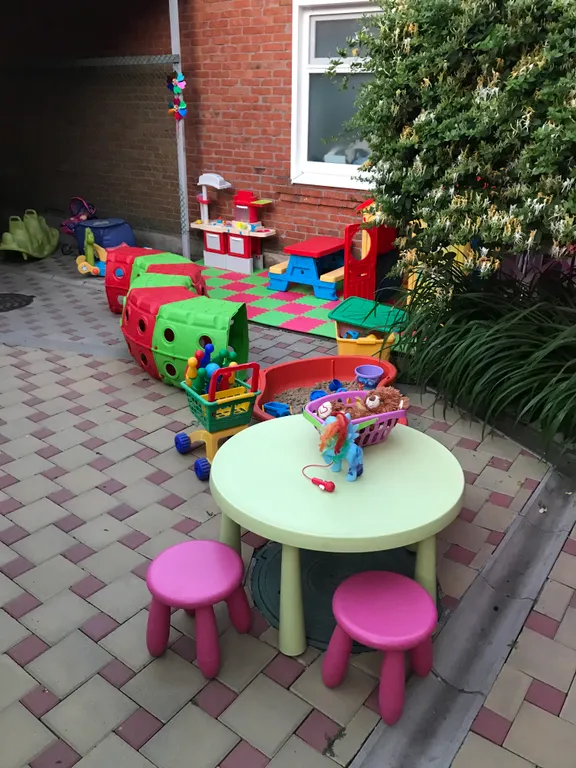 Уютный дом на набережной