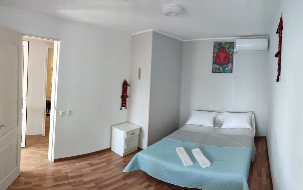 Квартира Комната — аренда посуточно в Малореченское