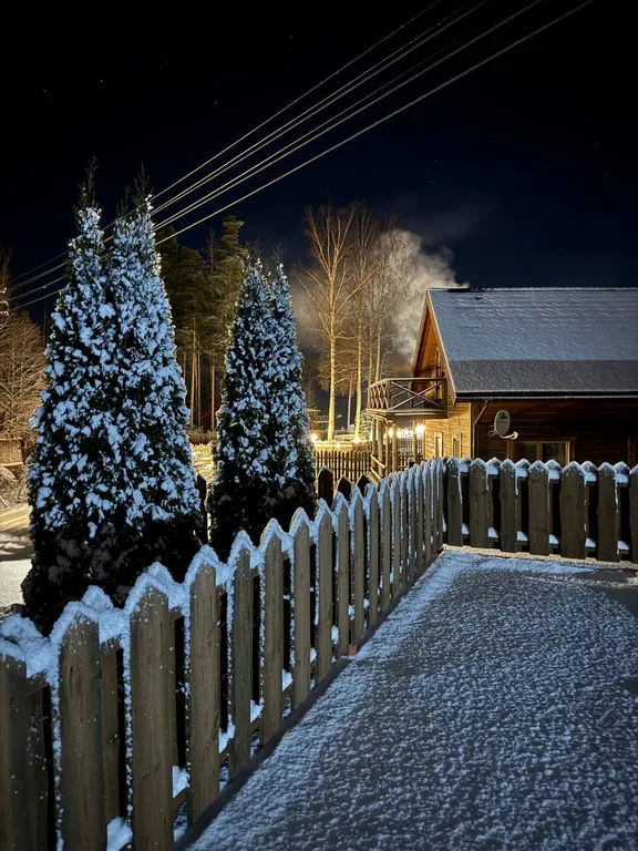 Коттедж Дом на берегу озера — Уткино