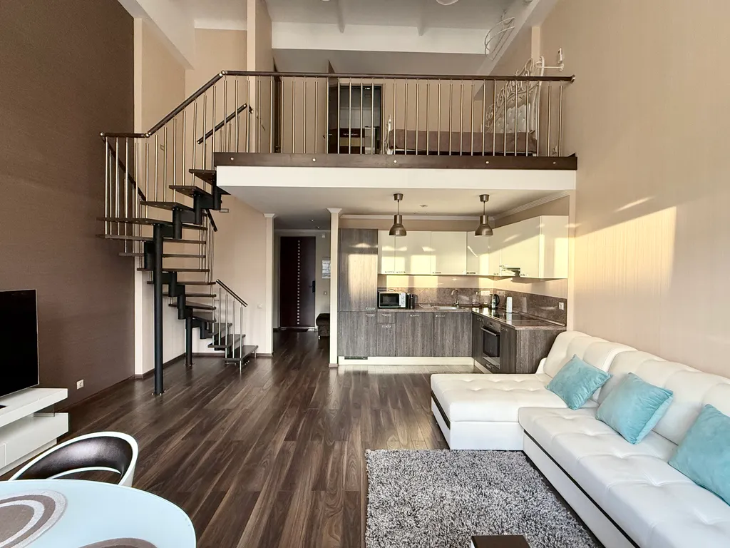 Квартира Квартира Двухуровневый лофт — Москва