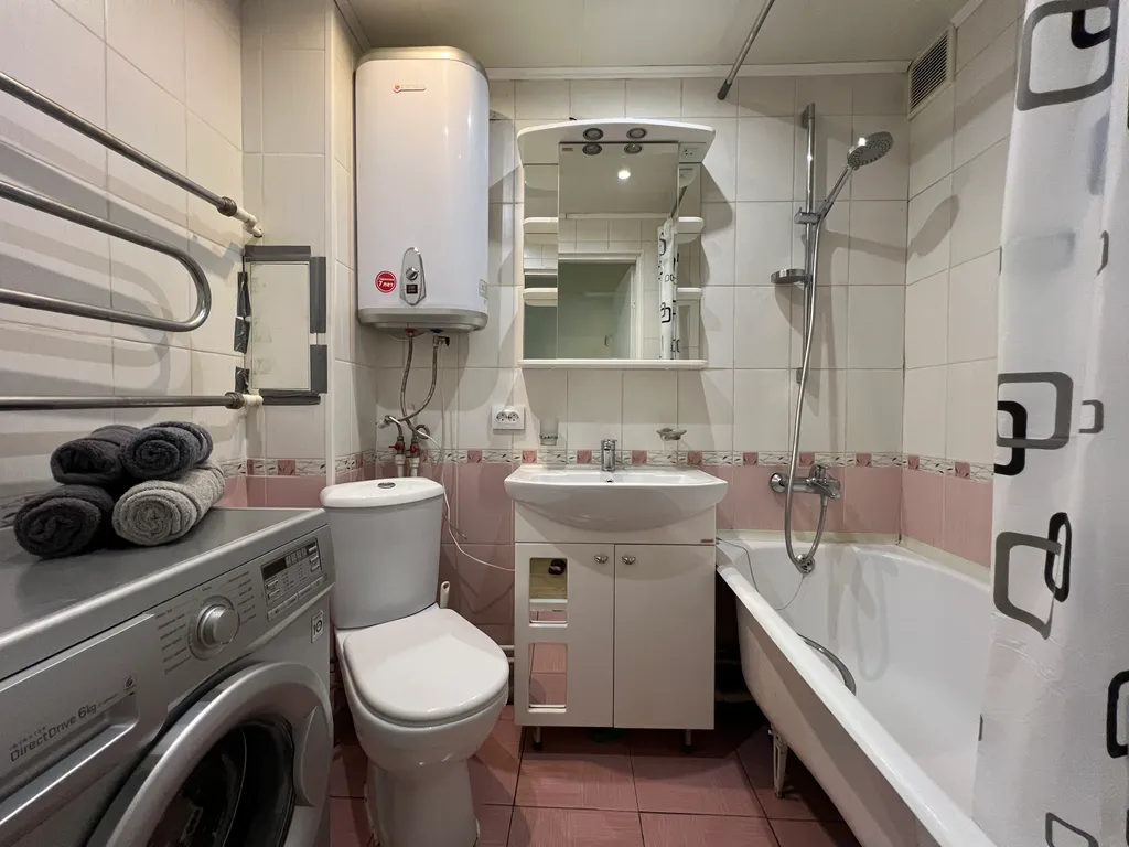 Просторная двушка на Телецентре. Не берем оплату за финальную уборку