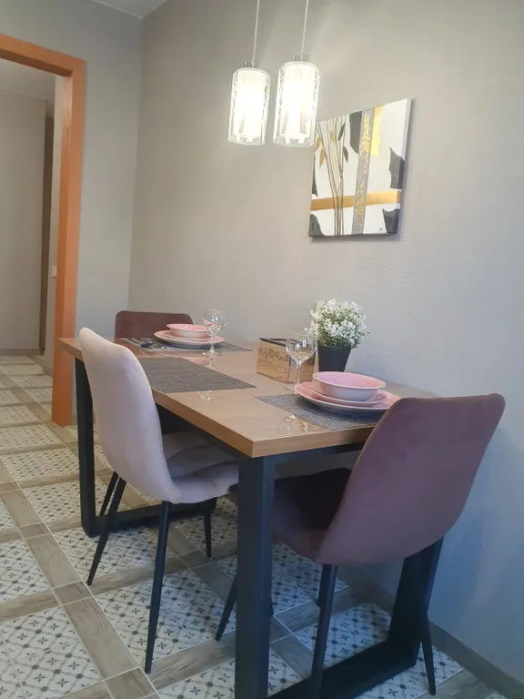 Уютная семейная квартира с новым ремонтом и стильным интерьером