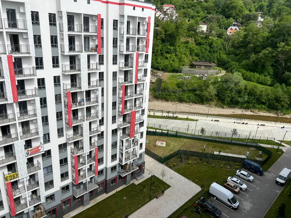 Четырехместные апартаменты с видом на реку