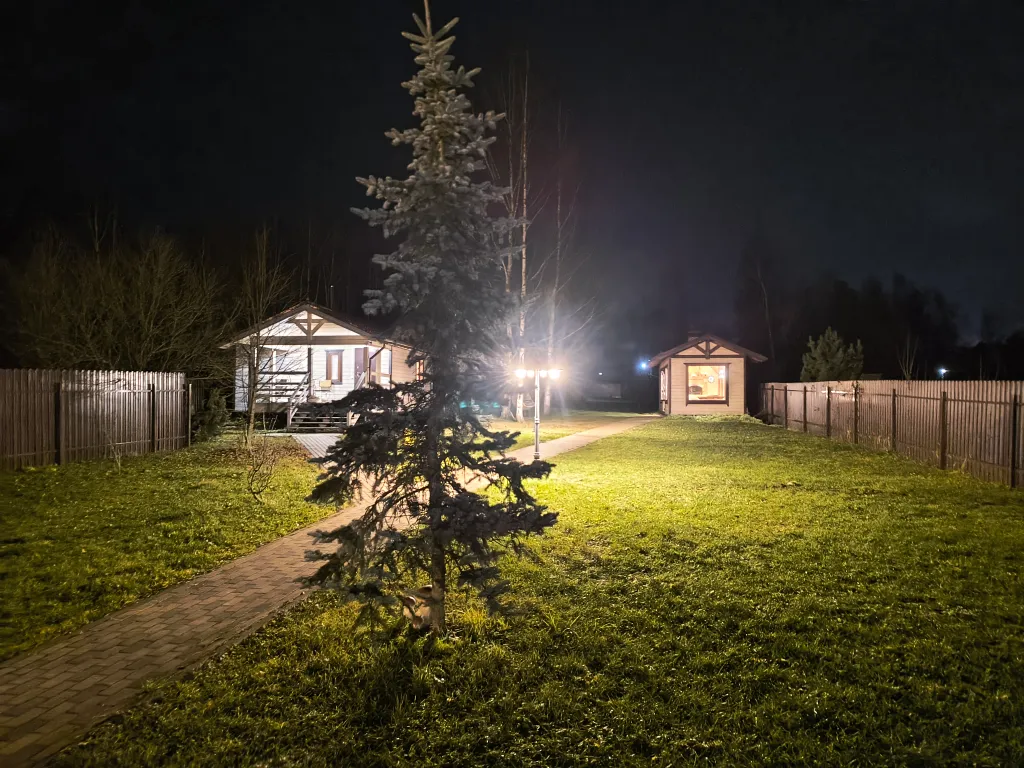 Русская усадьба с баней со швейцарским флёром