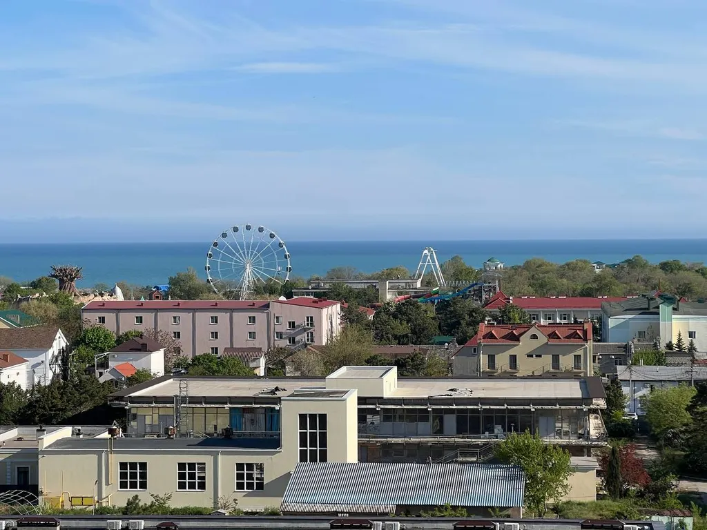 Двухкомнатная квартира с видом на море