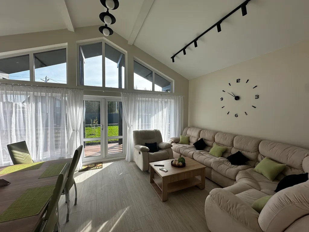 Коттедж Новый коттедж для отдыха и проживания — Щеглово