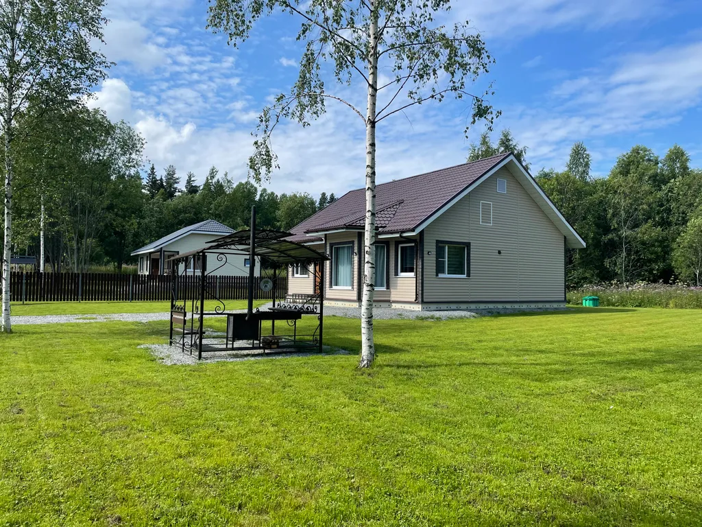 Уютный дом в лесном массиве