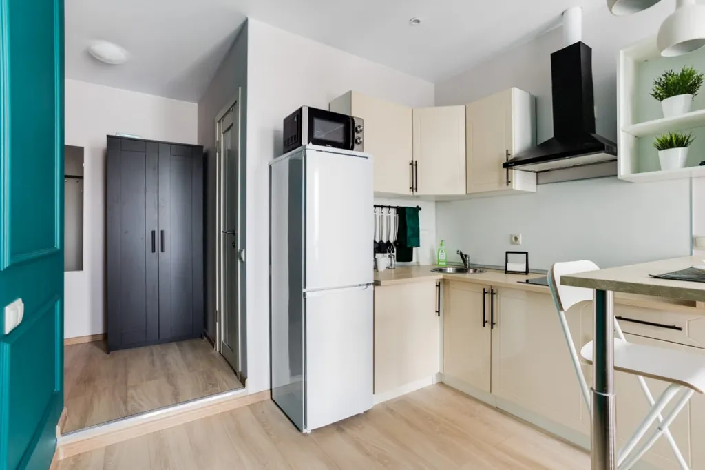 Бирюзовая студия рядом с Мегой и Ашаном