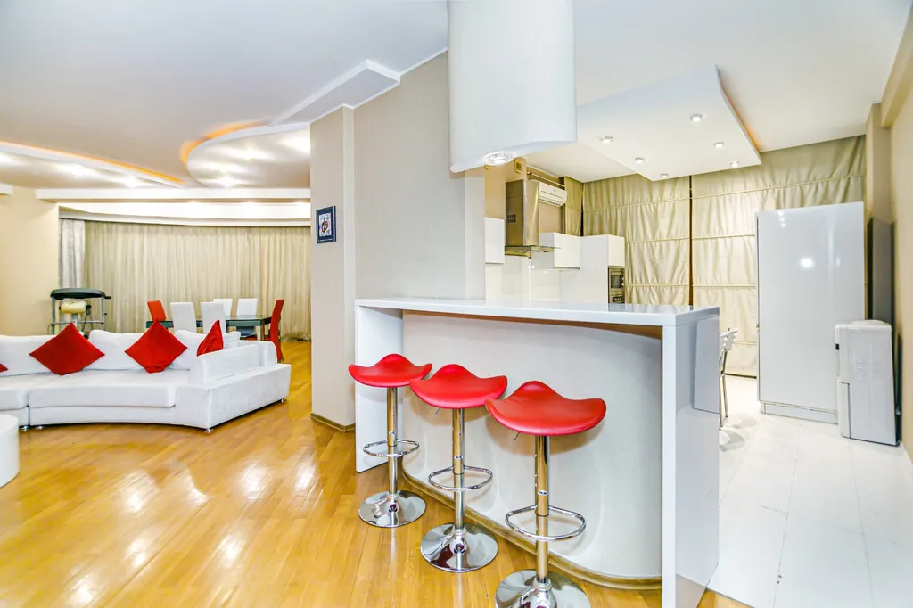 Lux family apartment