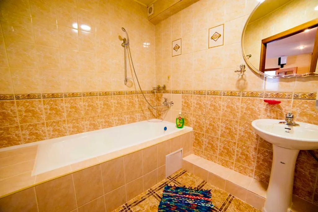 Квартира 3-комнатная квартира в центре — Хабаровск