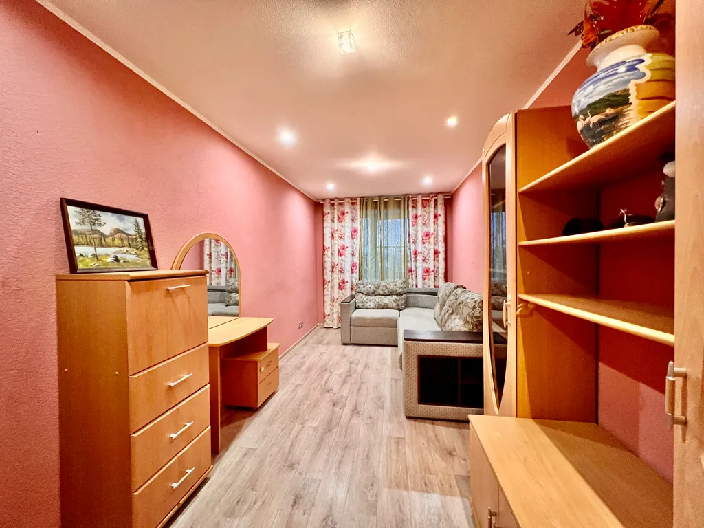 Квартира с раздельными спальнями в центре