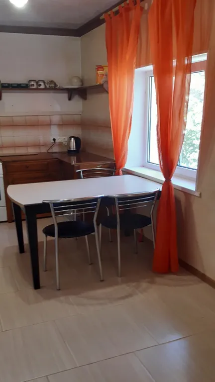 4-комнатный Дом