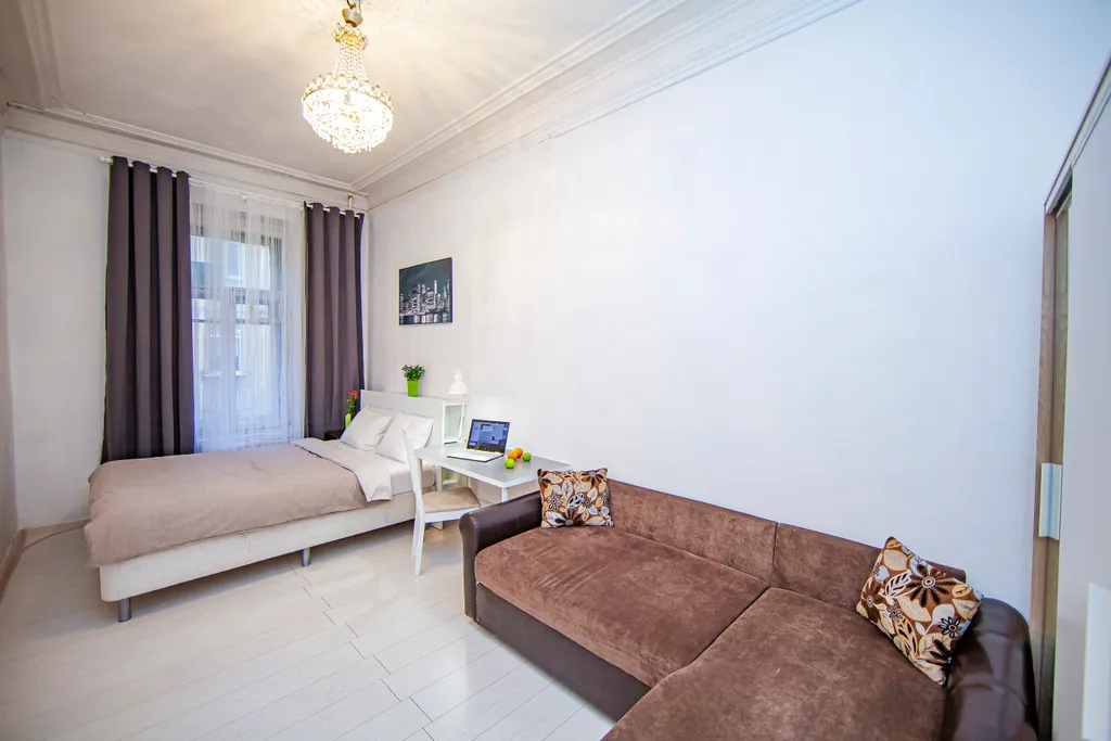 Happy Time 6BR Apartment