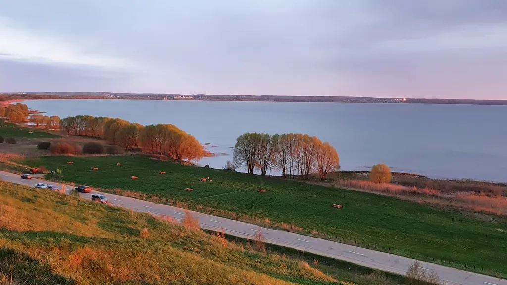 Дом синь-камень