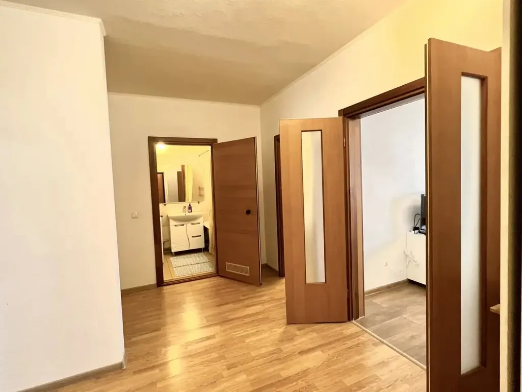 Просторная квартирка в центре Уралмаша