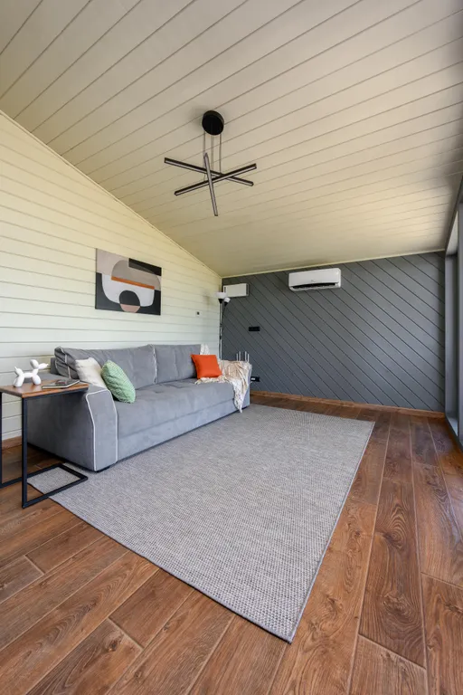 Дом с видом на красивые закаты