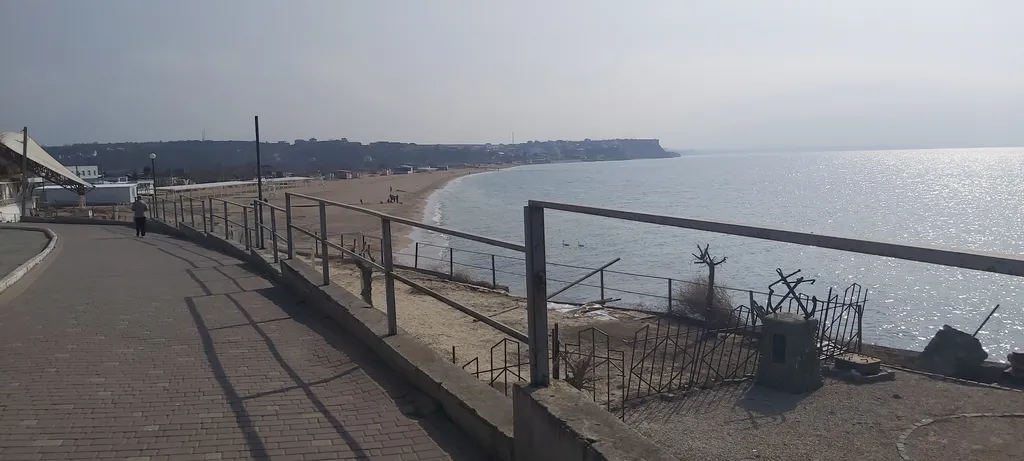 Уютная 2-комнатная студия на пляже