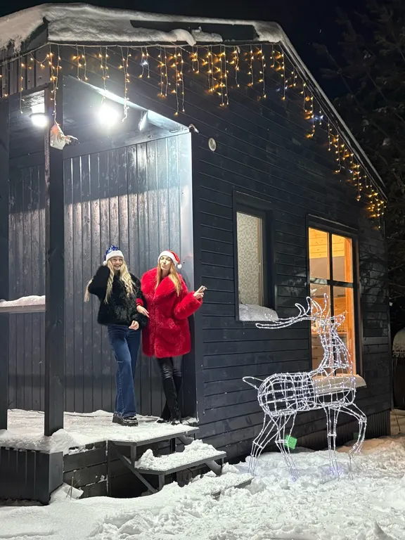 Дом с живописным участком