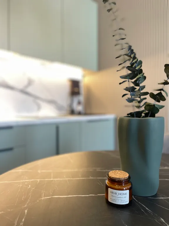 Апартамент с современным дизайном и изолированной спальней. 40м2