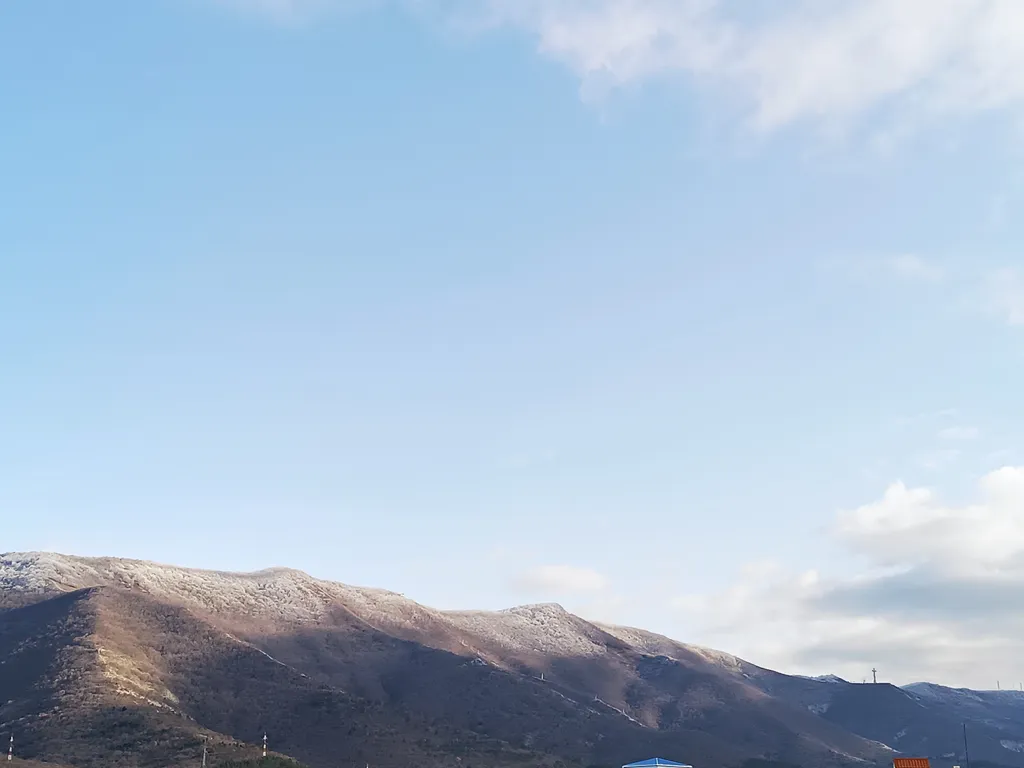 Квартира Апартаменты Эко-лофт с панорамным видом на горы — Геленджик