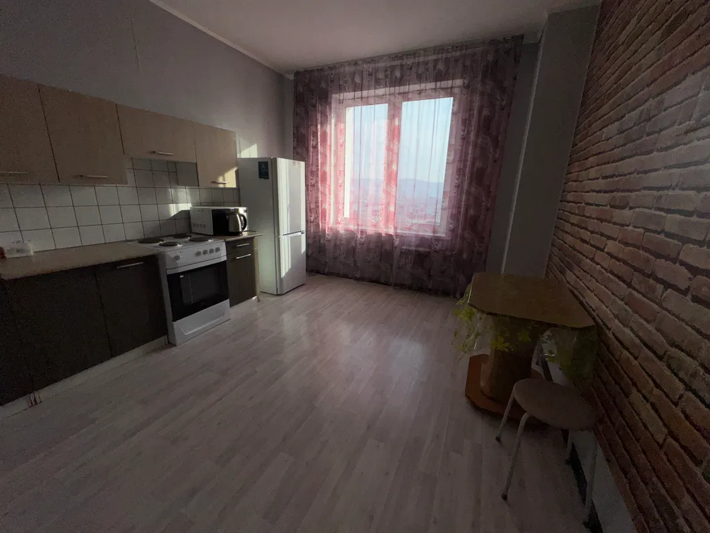 Квартира Уютная квартира с потрясающим видом на город, Октябрьский мост — Красноярск