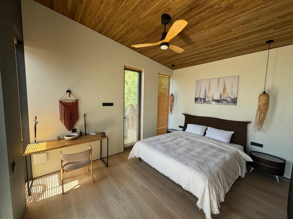 Дом с видом на море