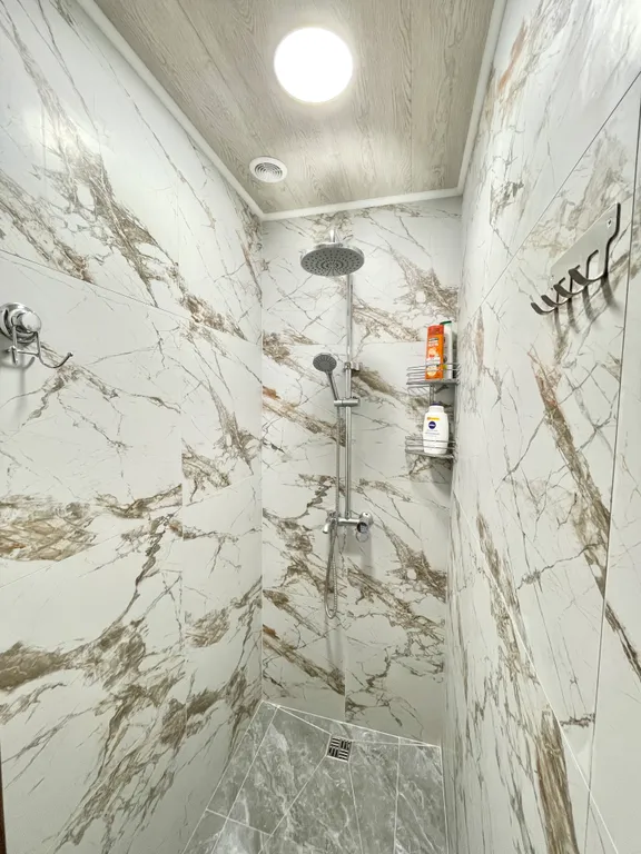 Коттедж с баней и теплым бассейном