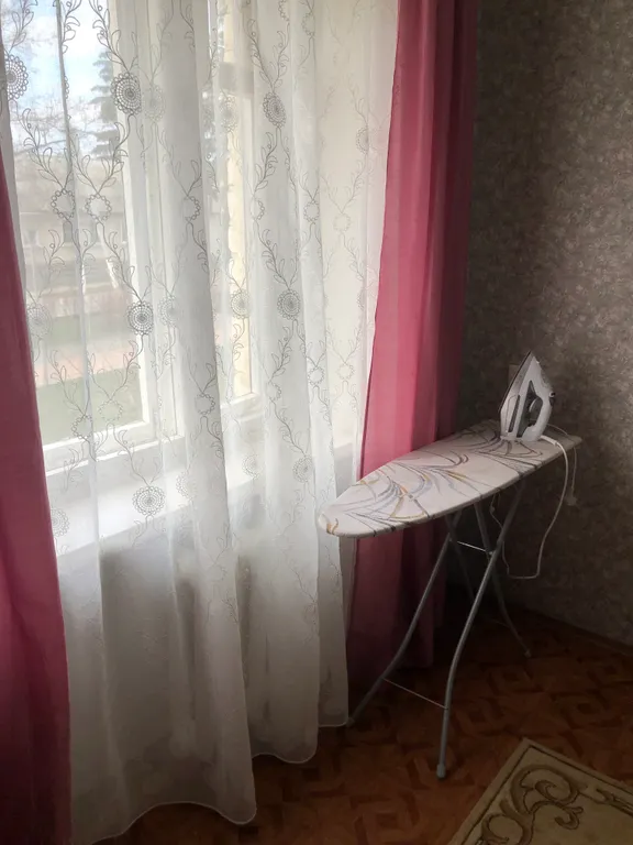 Просторная чистая светлая после ремонта 4-х комнатная квартира