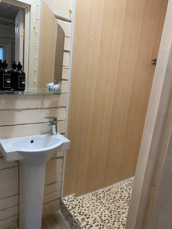 Уютный коттедж на берегу Неро