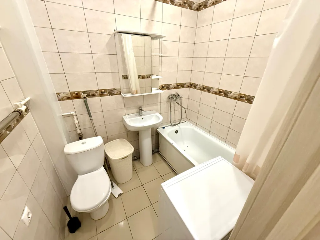 Апартаменты у тц Лемана про