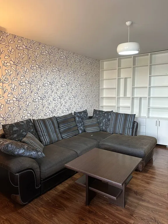 Квартира рядом с аэропортом.