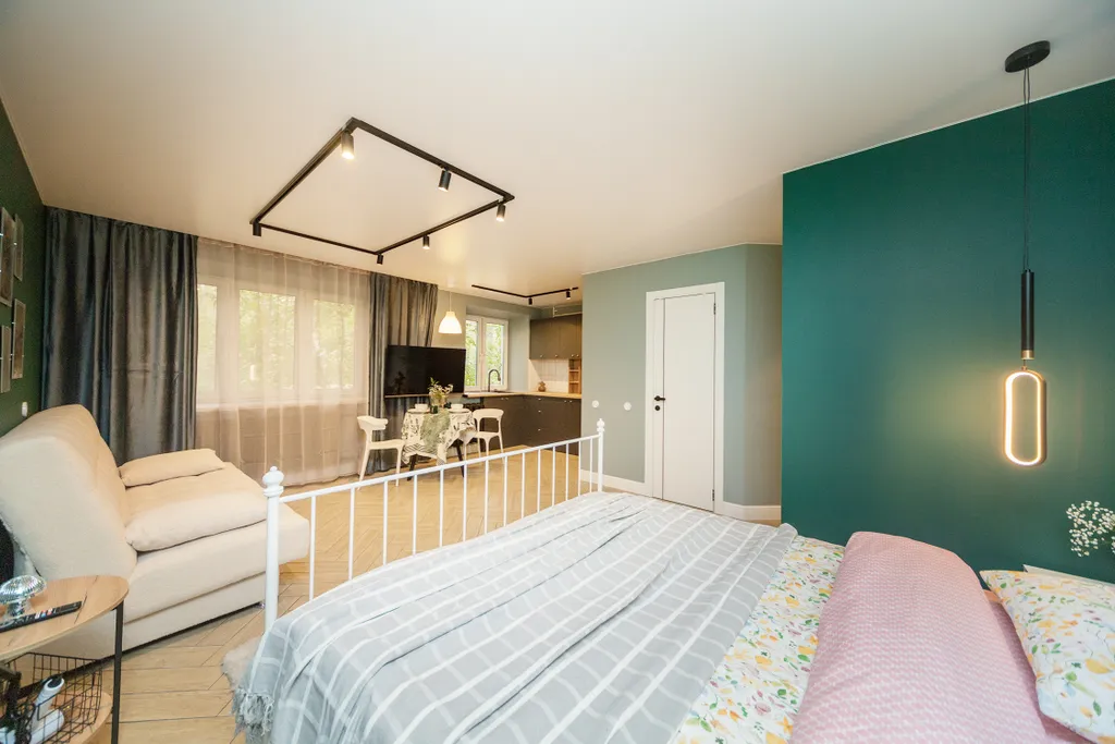 Стильная студия у ТРЦ Планета