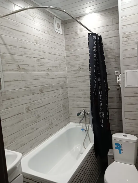 Современная студия с евроремонтом рядом с центром