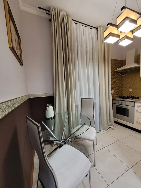 Люкс с 1 спальней в центре Донецка