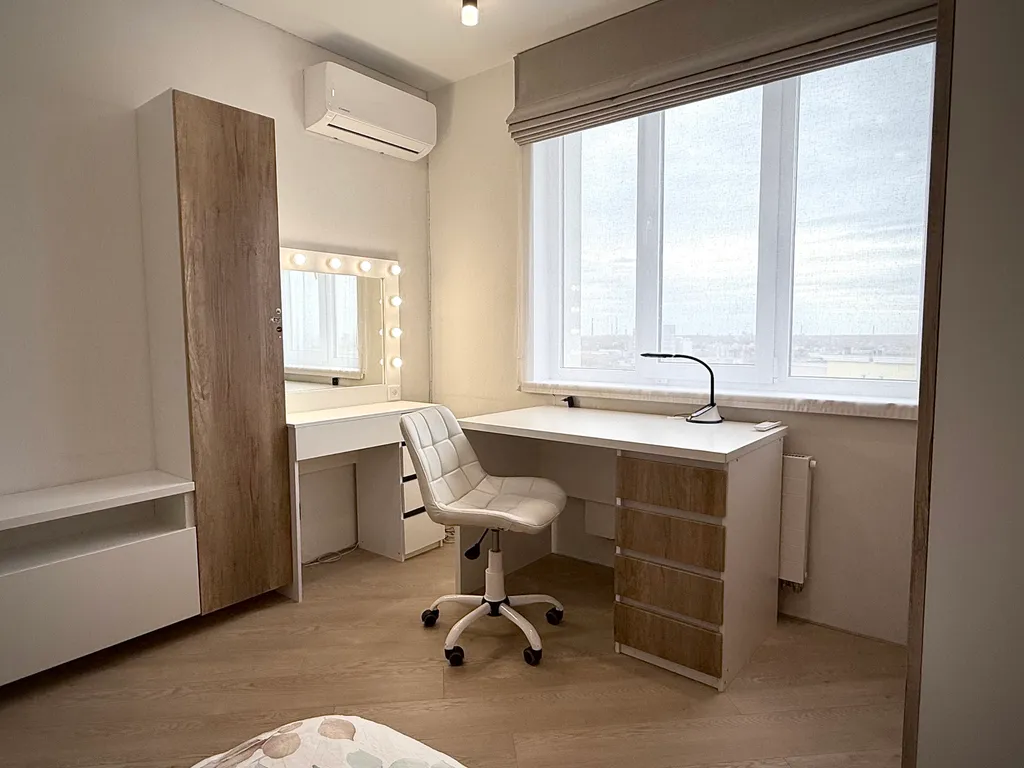 Уютная квартира с панорамными окнами