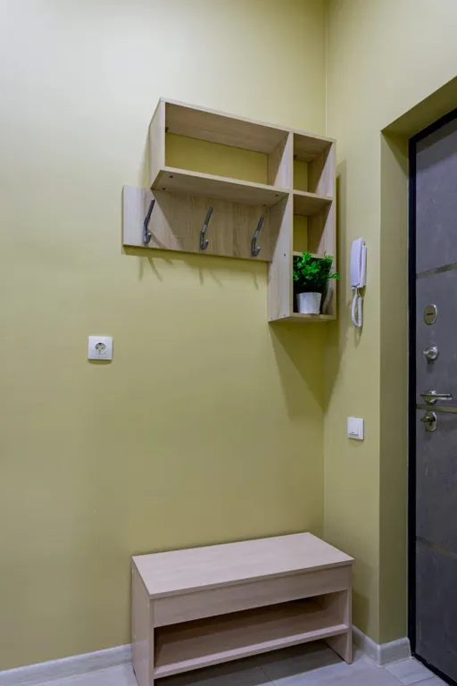 Яркая студия для троих в ЖК Летний