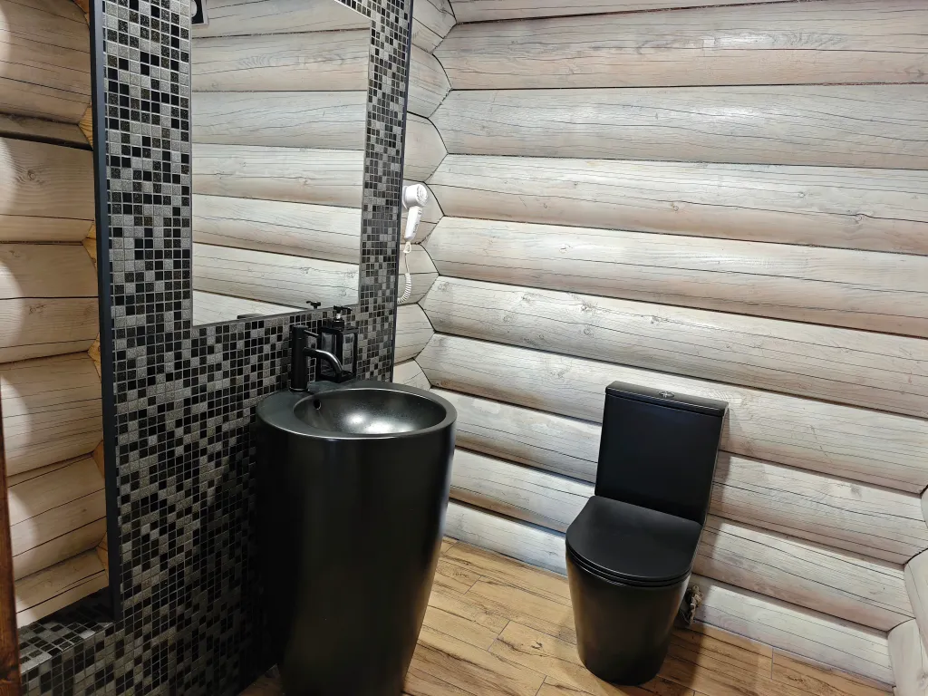 Вилла Личи, сруб с подогреваемым бассейном и баней