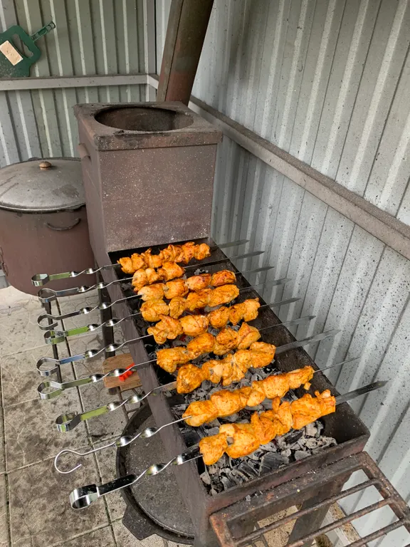 Аквамарин - гостевой комплекс с подогреваемым бассейном