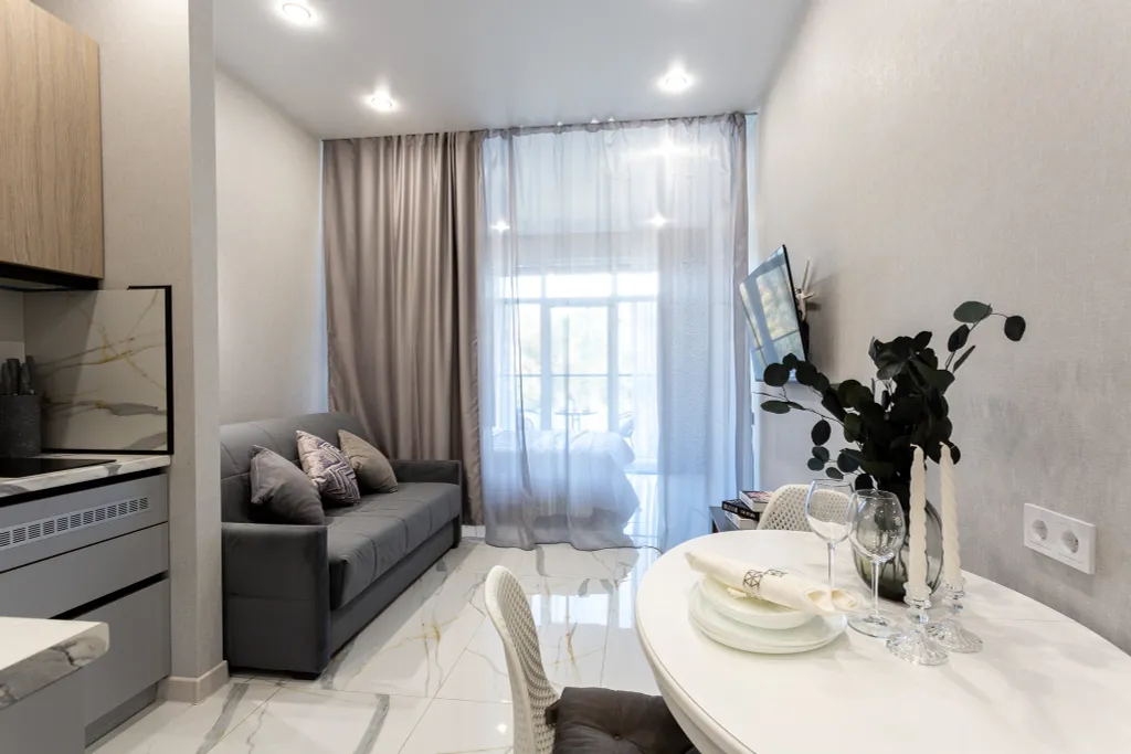 Уютная студия Аллея 254 с бассейном на территории