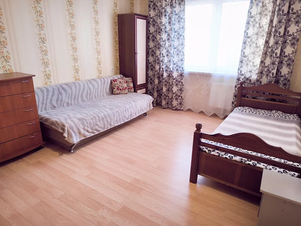 Чистая, уютная двухкомнатная квартира