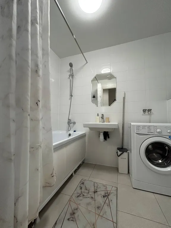 Нoвая уютнaя 1-комнатная квартира