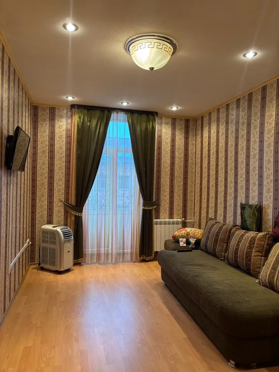 Квартира на Торговой стороне