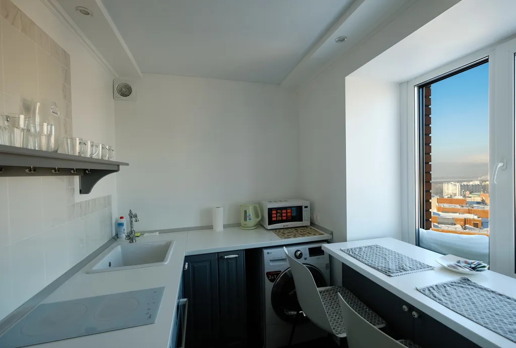 Стильный и комфортный апартамент с видом на реку