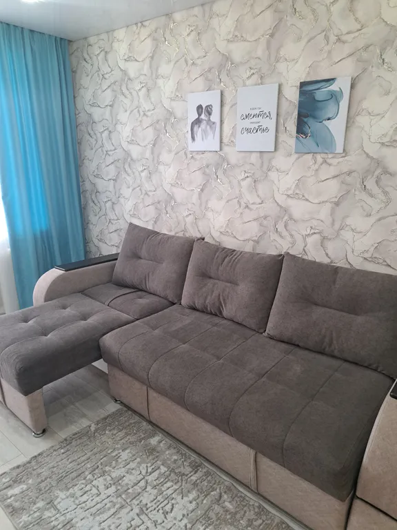 Чистая, ухоженная квартира в центре города с видом на Китай