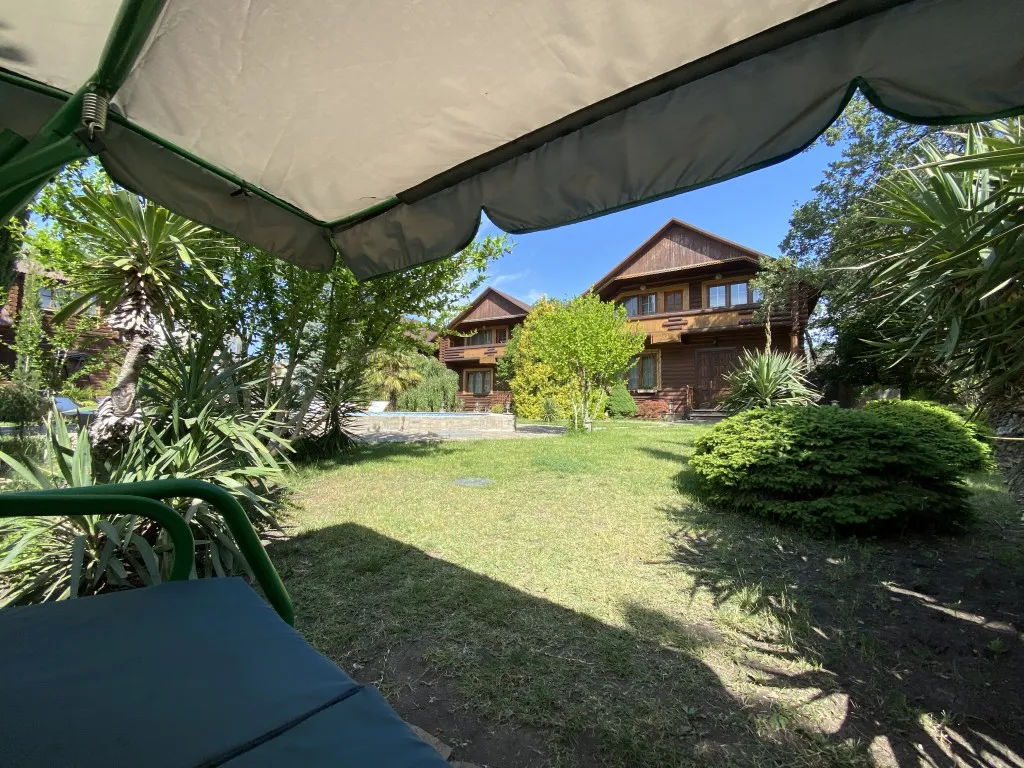 Сруб c бассейном и сауной