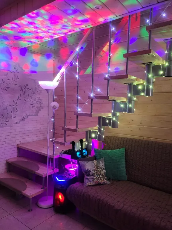 Уютный коттедж с баней на дровах