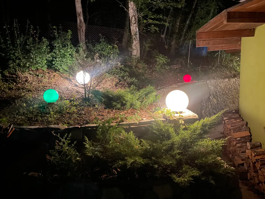 Круглый дом в горах